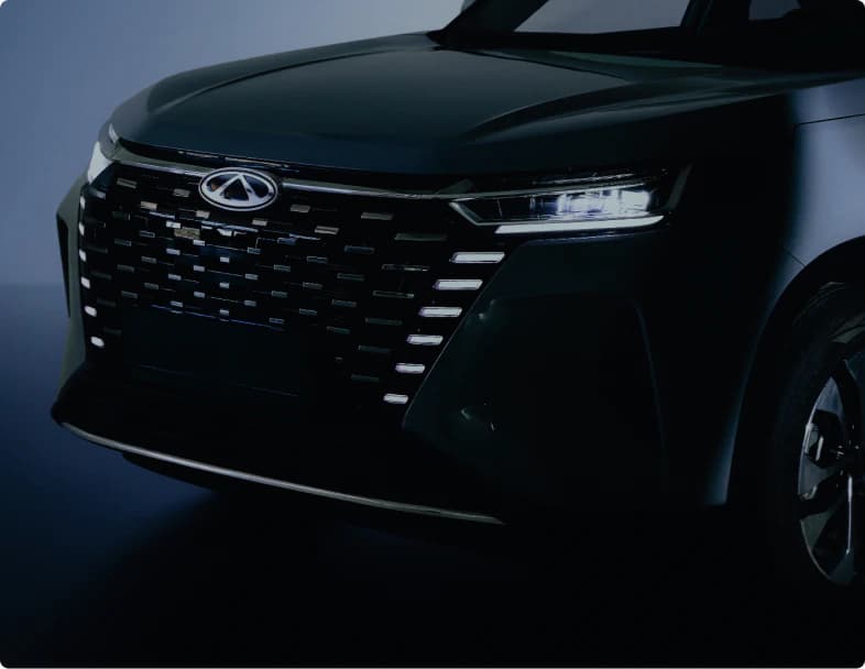 Diamond-cut front grille